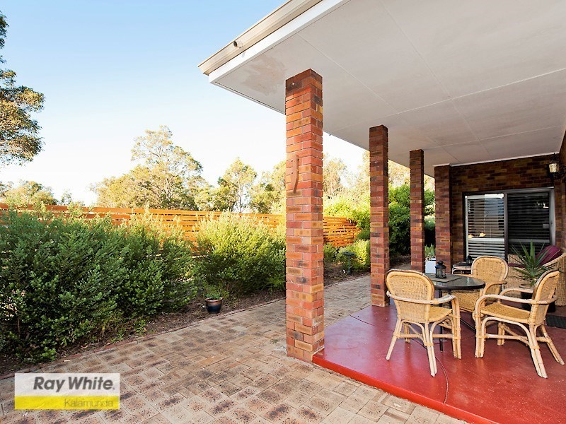 10 Salicina Garden, Roleystone WA 6111