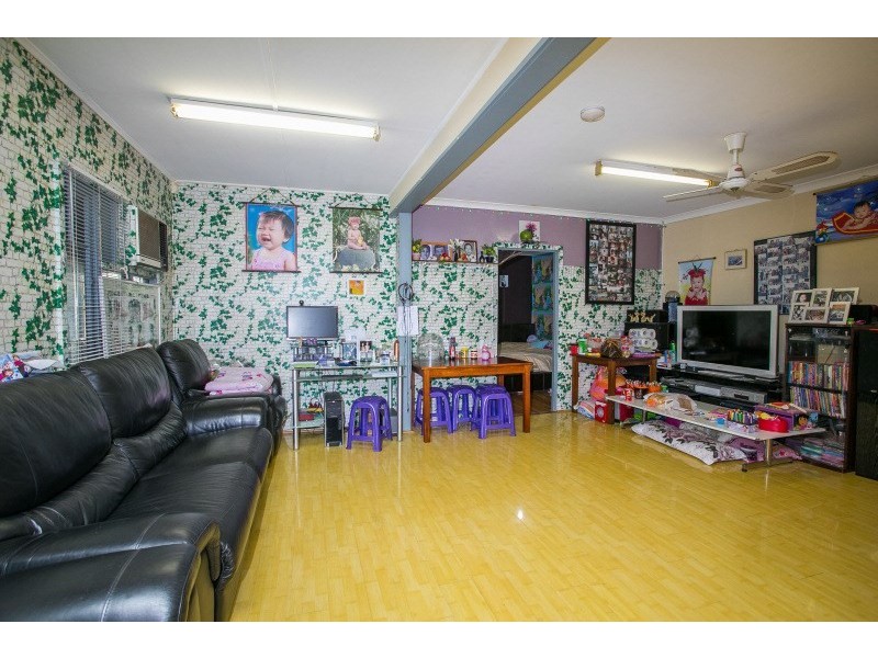 25 Cotherstone Road, Kalamunda WA 6076