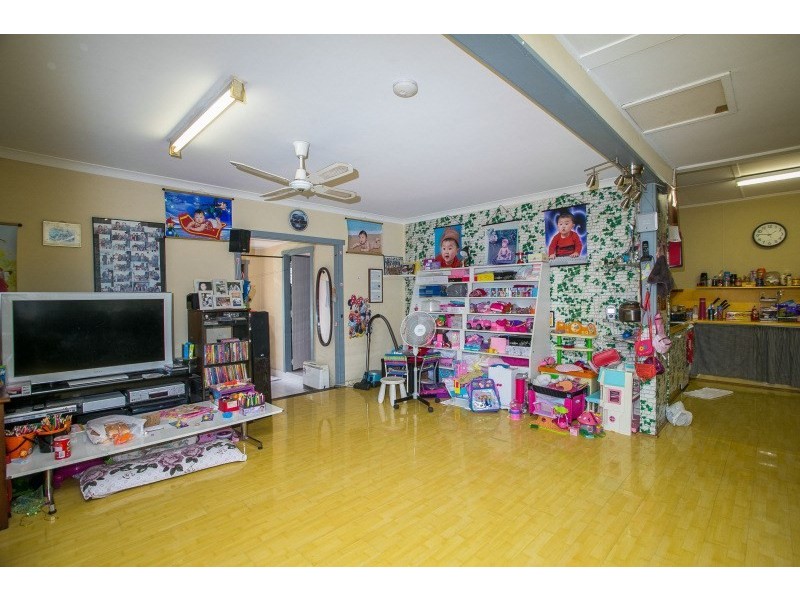 25 Cotherstone Road, Kalamunda WA 6076