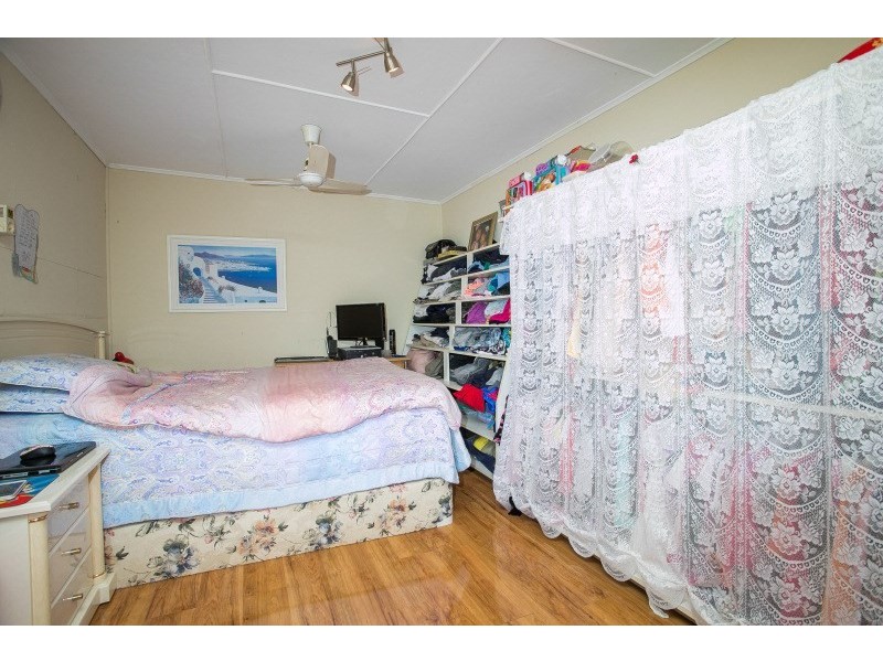 25 Cotherstone Road, Kalamunda WA 6076