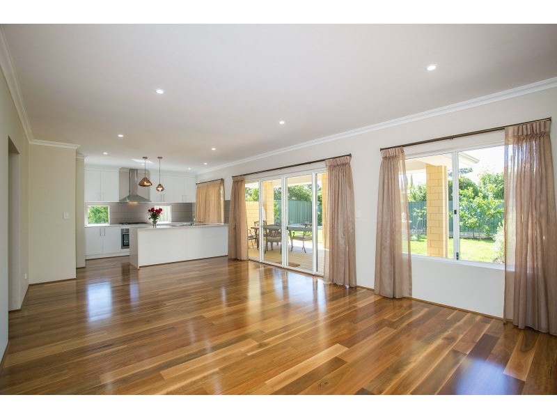 64A Williams Street, Gooseberry Hill WA 6076