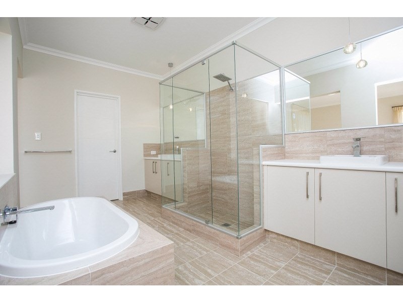 64A Williams Street, Gooseberry Hill WA 6076