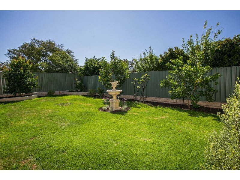 64A Williams Street, Gooseberry Hill WA 6076