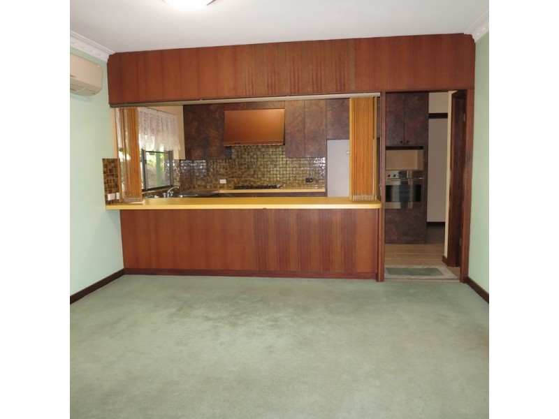 5 Grenville Road, Gooseberry Hill WA 6076