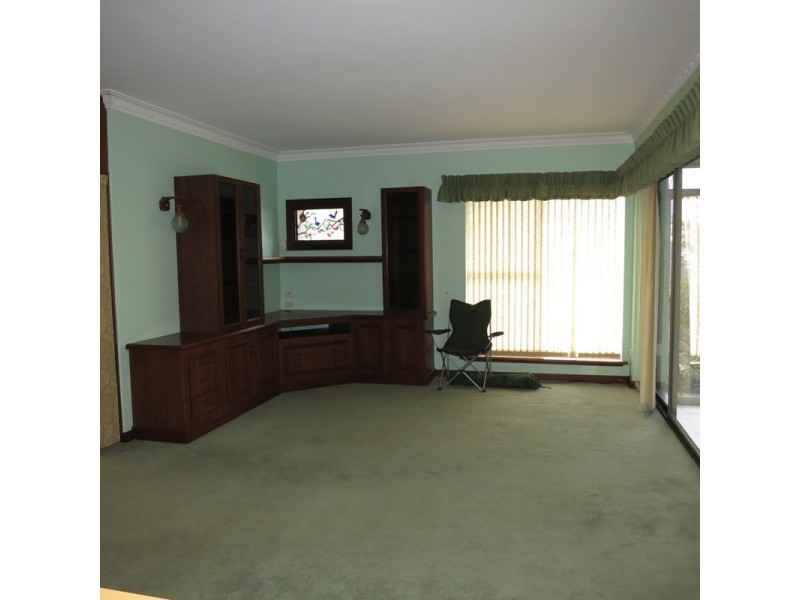 5 Grenville Road, Gooseberry Hill WA 6076