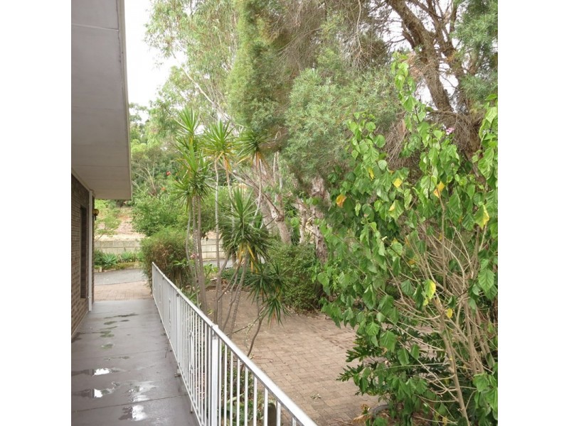 5 Grenville Road, Gooseberry Hill WA 6076