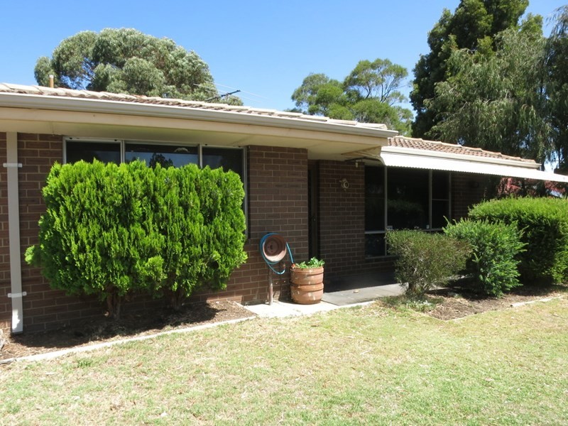 17 Jacobina Way, Forrestfield WA 6058