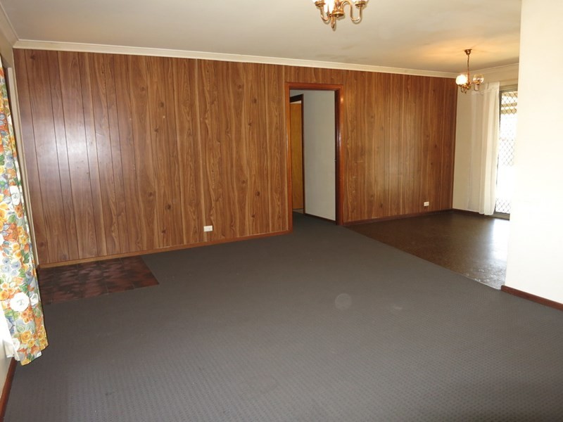 17 Jacobina Way, Forrestfield WA 6058