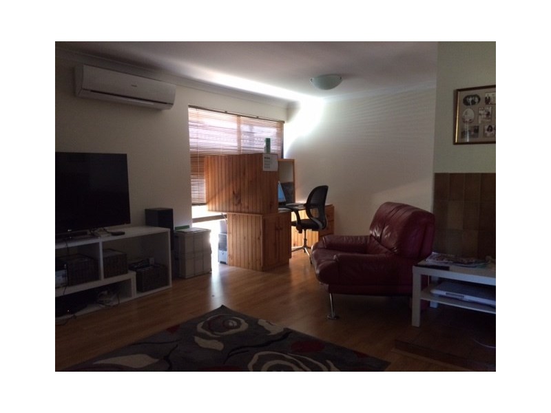 19 Ind Street, Lesmurdie WA 6076