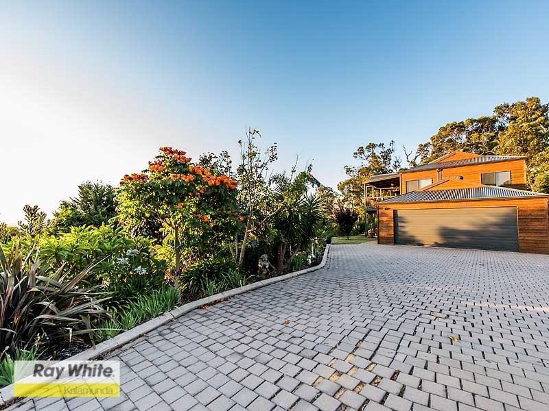 5 Jaraba Avenue, Gooseberry Hill WA 6076