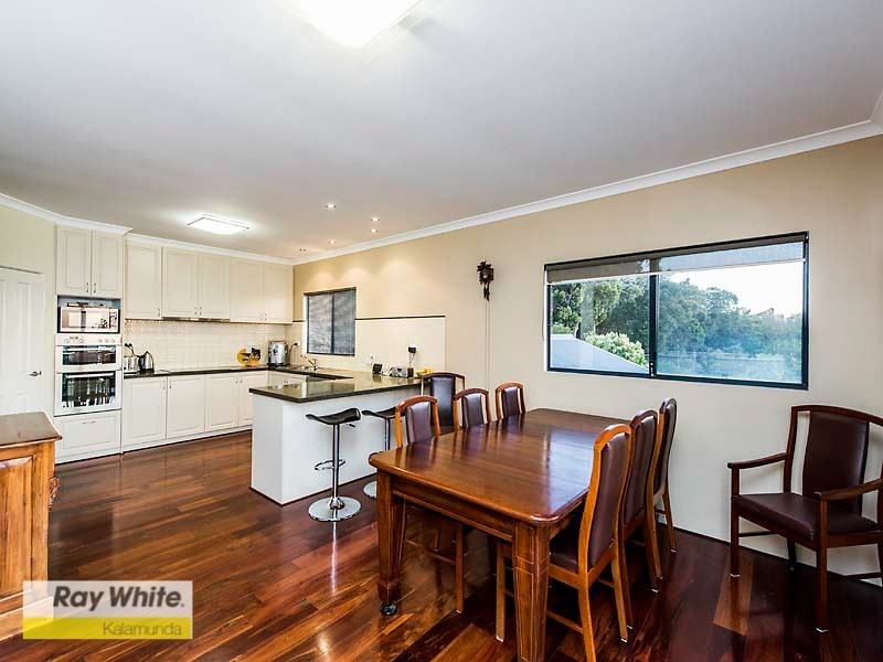 5 Jaraba Avenue, Gooseberry Hill WA 6076