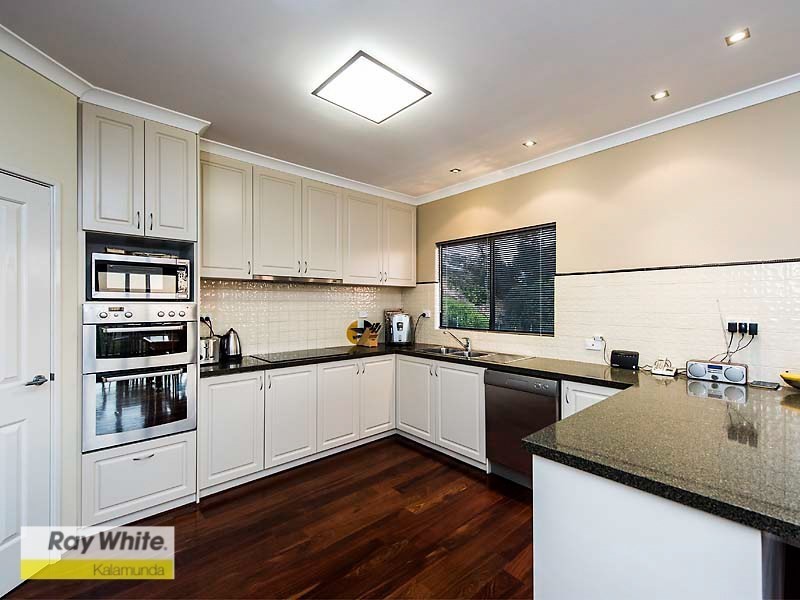 5 Jaraba Avenue, Gooseberry Hill WA 6076