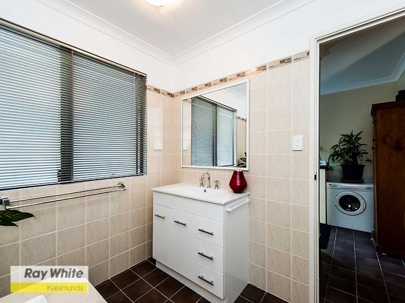 5 Jaraba Avenue, Gooseberry Hill WA 6076