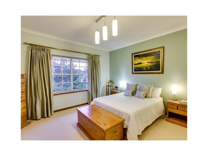 68 George Road, Lesmurdie WA 6076