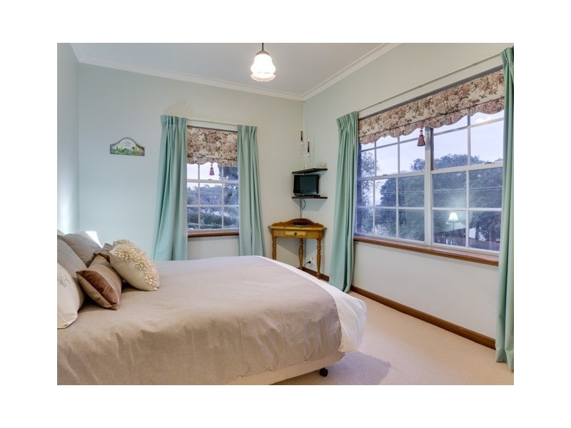 68 George Road, Lesmurdie WA 6076