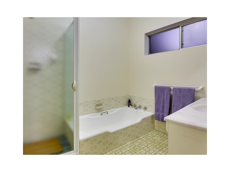 68 George Road, Lesmurdie WA 6076