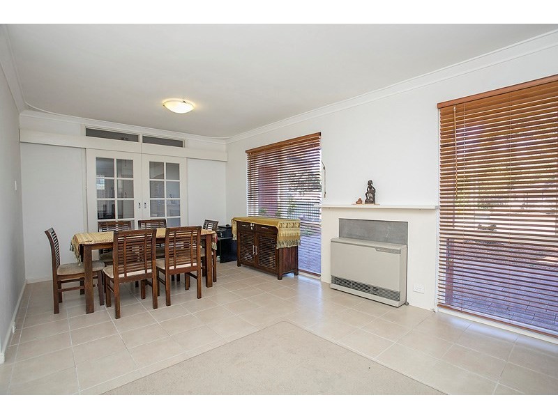 9 Crestview Crescent, Kalamunda WA 6076