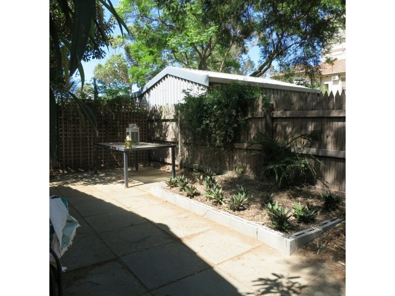 5 Sutherland Close, Guildford WA 6055