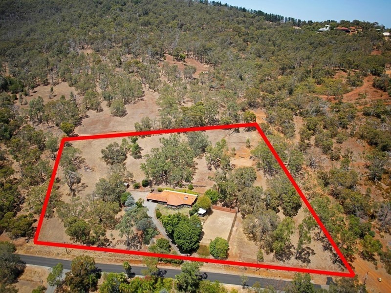 43 Scott Road, Kelmscott WA 6111