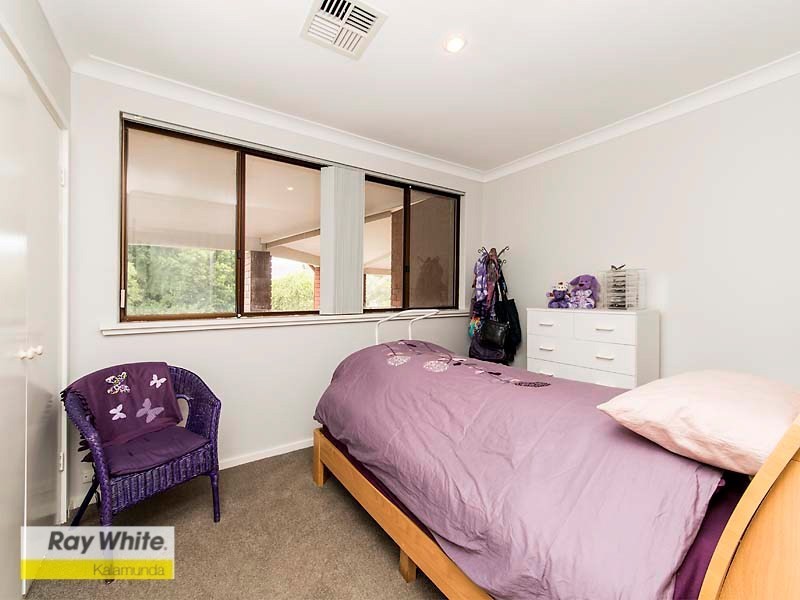 43 Scott Road, Kelmscott WA 6111