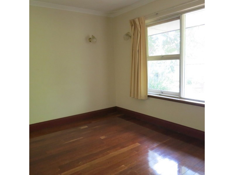 128 Canning Road, Kalamunda WA 6076