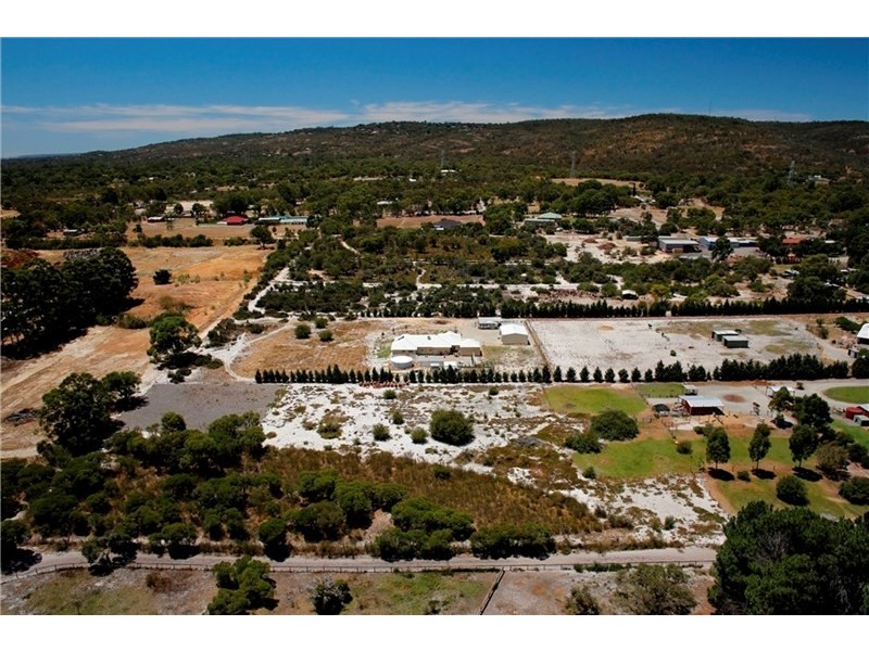 80 Dale Place, Orange Grove WA 6109