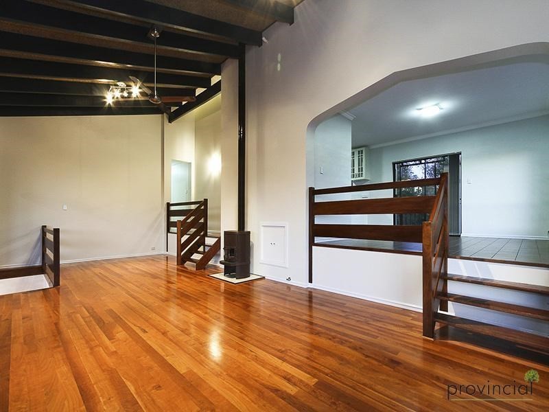 2 The Corkscrew, Gooseberry Hill WA 6076