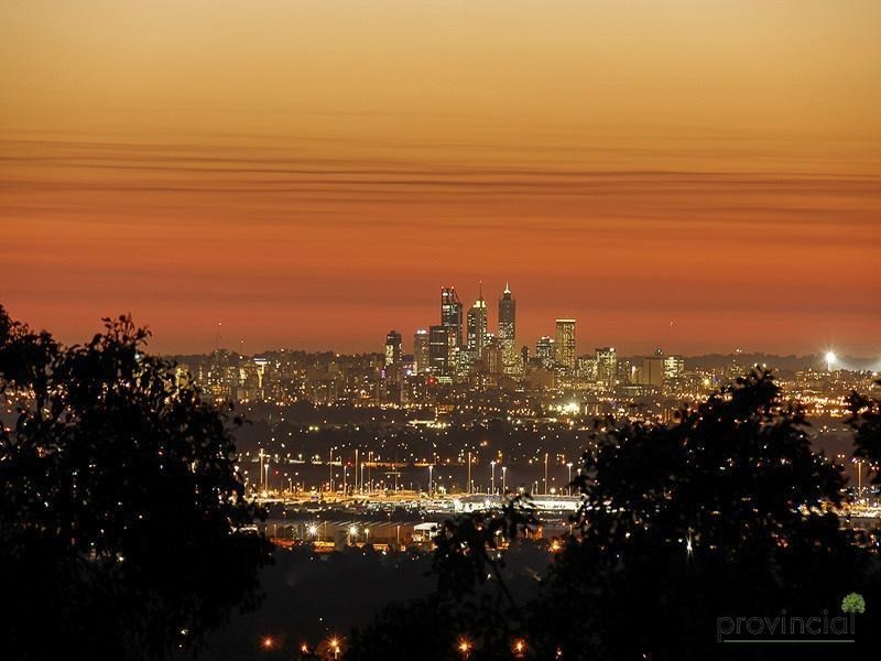 2 The Corkscrew, Gooseberry Hill WA 6076