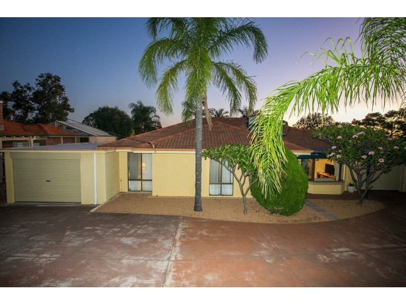 47 Armour Way, Lesmurdie WA 6076