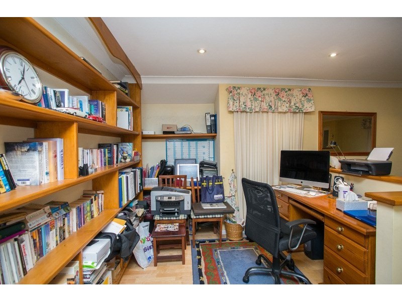 47 Armour Way, Lesmurdie WA 6076