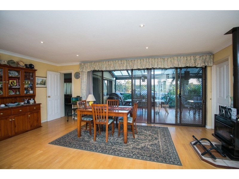 47 Armour Way, Lesmurdie WA 6076