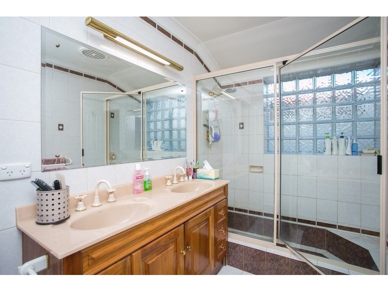 47 Armour Way, Lesmurdie WA 6076