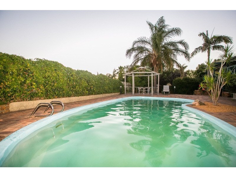 47 Armour Way, Lesmurdie WA 6076