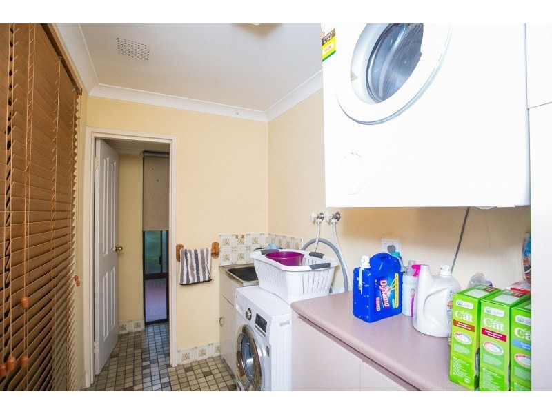 47 Armour Way, Lesmurdie WA 6076