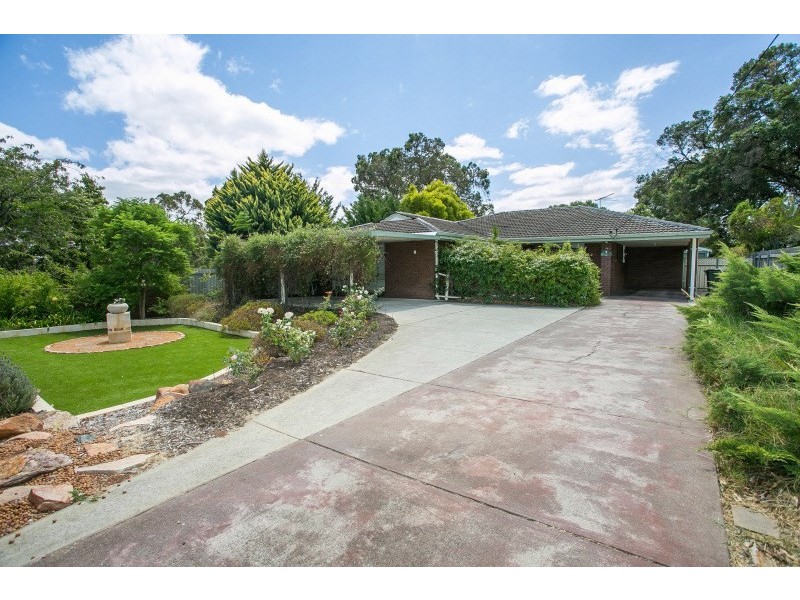 38 Recreation Road, Kalamunda WA 6076