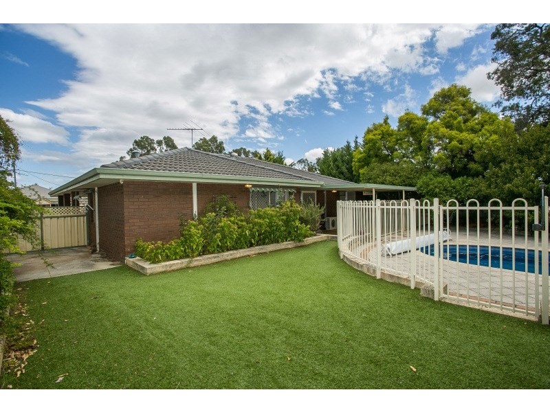 38 Recreation Road, Kalamunda WA 6076