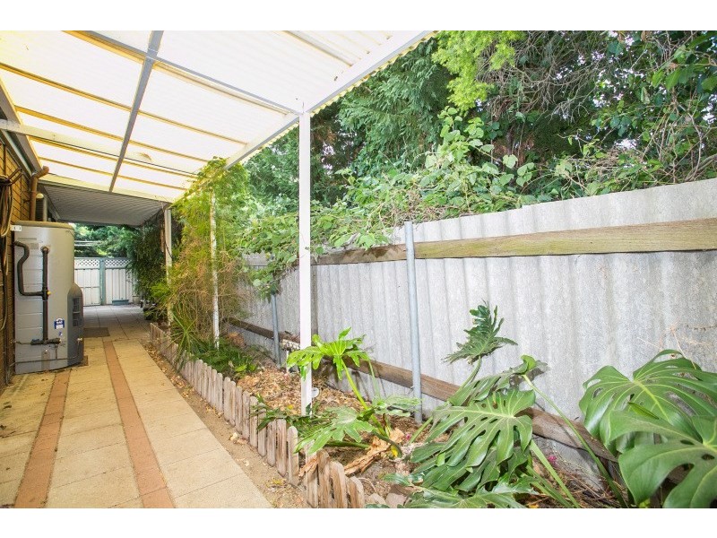 38 Recreation Road, Kalamunda WA 6076