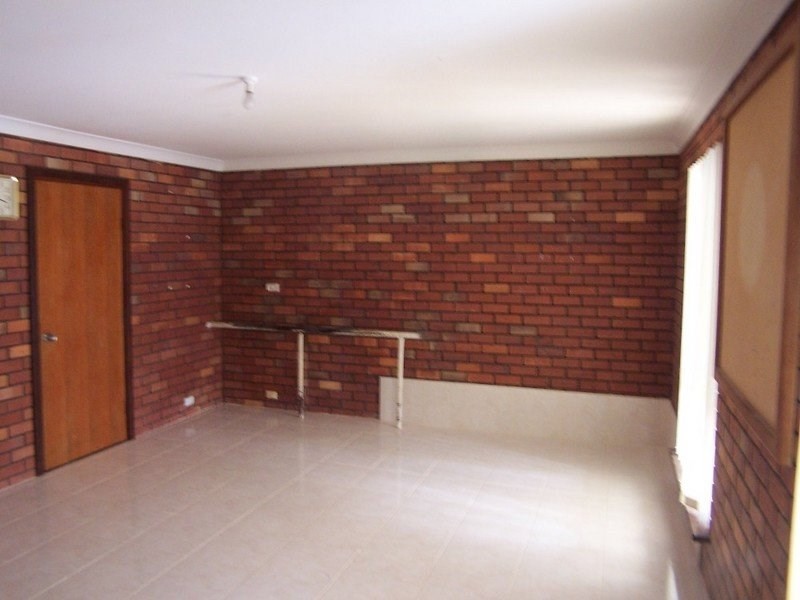 8 Sisely Road, Gooseberry Hill WA 6076