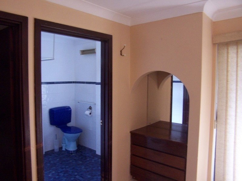 8 Sisely Road, Gooseberry Hill WA 6076