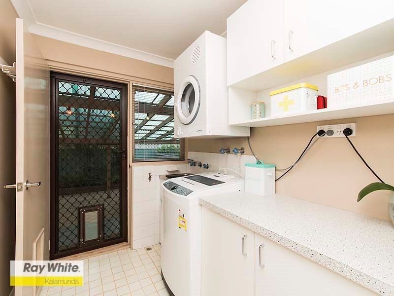 39 Coral Road, Kalamunda WA 6076