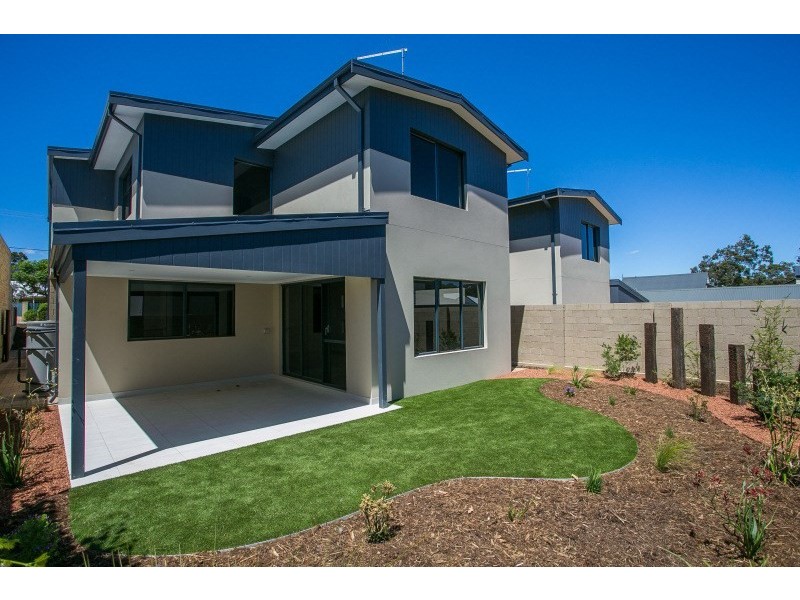 2/18 Heath Road, Kalamunda WA 6076