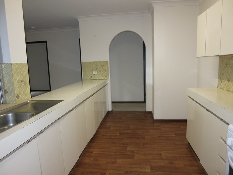 22 Glyde Road, Lesmurdie WA 6076