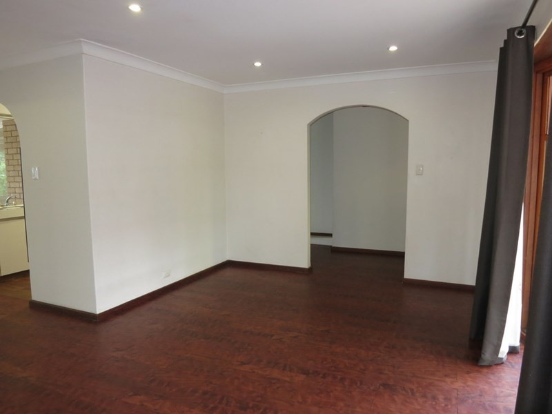 22 Glyde Road, Lesmurdie WA 6076