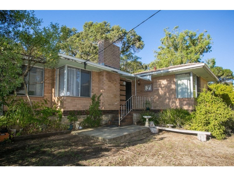 14 Traylen Road, Kalamunda WA 6076