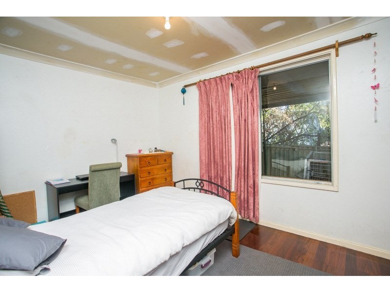 14 Traylen Road, Kalamunda WA 6076