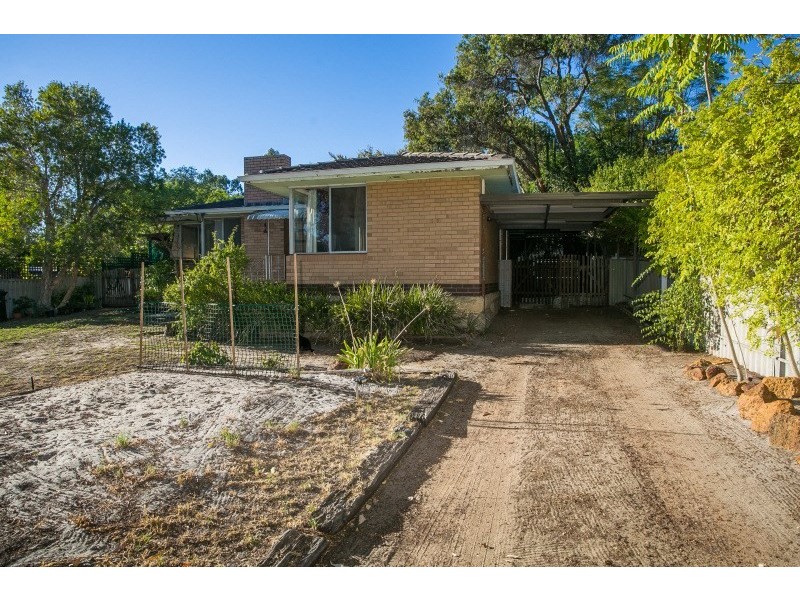 14 Traylen Road, Kalamunda WA 6076