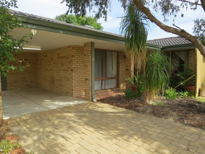 8/16 Leiden Place, Forrestfield WA 6058