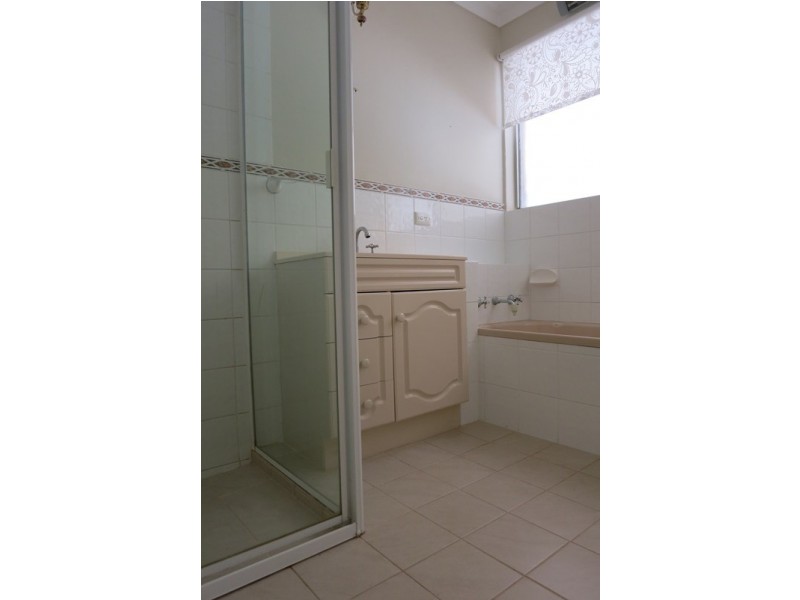 25 Trafalgar Road, Lesmurdie WA 6076