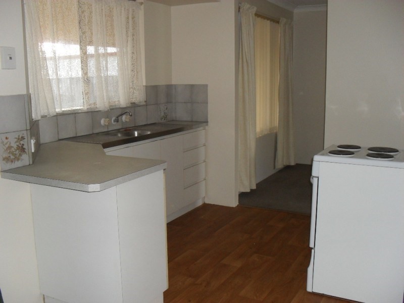 1 Brolga Court, High Wycombe WA 6057