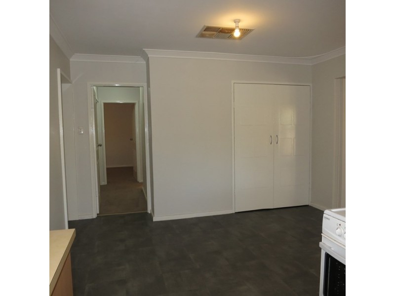 71 Temby Avenue, Kalamunda WA 6076